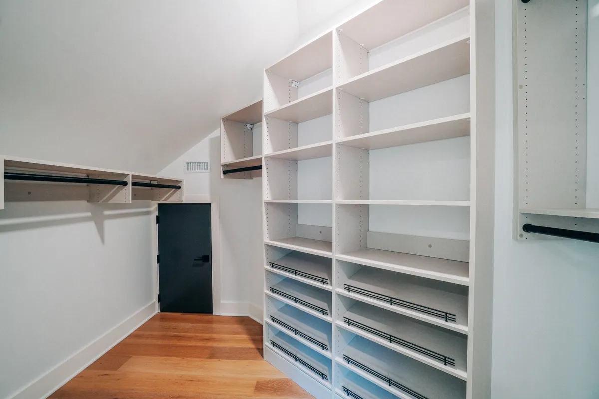 Closet